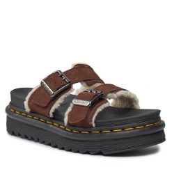 Klapki Dr. Martens. Czarne klapki damskie Dr. Martens, bez wzorów, bez obcasa, bez zapięcia. Za 579.99 zł.