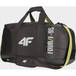 Torba sportowa TPU062 - żółty. Żółte torby na ramię męskie 4F, z gumy, na ramię. W wyprzedaży za 119.99 zł.