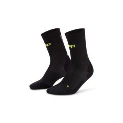Męskie sportowe skarpety kompresyjne do połowy łydki Ultralight Core Run CEP. Białe skarpety męskie CEP, bez wzorów, z elastanu. Za 74.00 zł.
