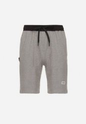 Szare Dresowe Szorty Bermudy Zdobione Aplikacją Nitarosa. Szare szorty męskie Born2be, z aplikacjami, z dresówki. Za 44.99 zł.