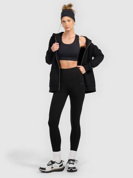 4F Legginsy dzianinowe damskie - czarne L. Czarne legginsy damskie 4F, bez wzorów, z bawełny. Za 79.99 zł.