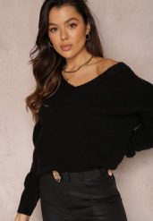 Czarny Sweter z Wiskozy Oversize Conime. Czarne swetry nierozpinane damskie Renee, uniwersalny, z aplikacjami, z jeansu, casualowe, bez kołnierzyka, bez ramiączek. Za 99.99 zł.