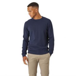 Marcus męski sweter STRIK Dustin 21-200158 7050. Swetry męskie MARCUS, m, bez wzorów, bez kołnierzyka, bez ramiączek. Za 79.99 zł.