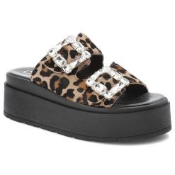 Brązowe Klapki Chebello Eleganckie Obuwie Damskie Panterka. Brązowe klapki damskie CheBello, na lato, bez wzorów, eleganckie, bez obcasa, na platformie, bez zapięcia. Za 399.00 zł.