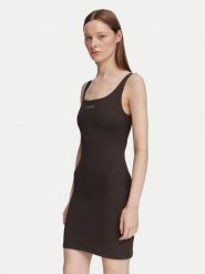 Guess Sukienka letnia V6YK07 K4711 Brązowy Slim Fit. Brązowe sukienki damskie Guess, na lato, l, z aplikacjami, z syntetyku, bez kołnierzyka, bez ramiączek. Za 284.99 zł.