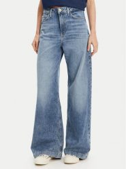Guess Jeansy W5YA1C D5QP2 Niebieski Regular Fit. Niebieskie jeansy damskie Guess, z aplikacjami, z bawełny. Za 369.99 zł.
