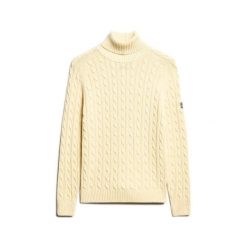 Sweter na plecionce z golfem damski Superdry. Białe swetry nierozpinane damskie Superdry, na zimę, bez wzorów, ze splotem, bez kołnierzyka, bez ramiączek. Za 325.60 zł.