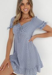 Niebieska Sukienka Abin. Niebieskie sukienki damskie Born2be, l, z aplikacjami, vintage, bez kołnierzyka, bez ramiączek, mini. Za 74.99 zł.