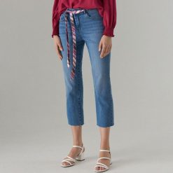 Jeansy straight cropped - Niebieski. Jeansy damskie marki Mohito. Za 119.99 zł.