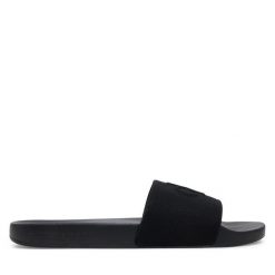 Klapki Calvin Klein Jeans. Czarne klapki męskie Calvin Klein Jeans, bez wzorów, z jeansu, bez zapięcia. Za 119.99 zł.