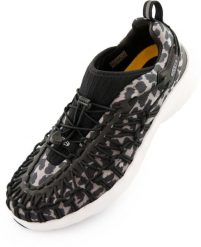 Keen Uneek damskie sandały Animal Print Black White. Czarne sandały damskie 909, bez wzorów, z gumy, bez obcasa, bez zapięcia. Za 482.99 zł.