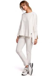 Wygodna Prosta Bluza z Lampasem - Ecru. Czarne bluzy damskie MOE, l, bez wzorów, z bawełny, bez ramiączek, bez kaptura. Za 229.90 zł.