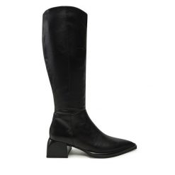 Kozaki Vagabond Shoemakers. Czarne kozaki damskie Vagabond Shoemakers, bez wzorów, bez obcasa, na słupku, bez zapięcia. Za 1,079.00 zł.