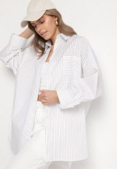 Biała Koszula z Bawełny w Paski Ozdobiona Kieszenią Halonila. Białe koszule damskie Born2be, bez wzorów, z bawełny, eleganckie, bez kołnierzyka, bez ramiączek. Za 109.99 zł.