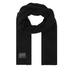 Szalik Guess. Czarne szaliki damskie Guess, z aplikacjami. Za 329.99 zł.