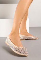 Beżowe Siateczkowe Balerinki Zdobione Cyrkoniami i Kokardką Revia. Brązowe balerinki damskie Renee, z aplikacjami, z jeansu, eleganckie, bez obcasa, bez zapięcia. Za 64.99 zł.