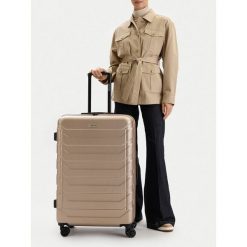 Walizka duża GINO ROSSI. Żółte walizki damskie Gino Rossi, bez wzorów, duże. Za 299.99 zł.