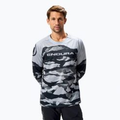 Longsleeve rowerowy męski Endura Mountain Camo Ltd. Brązowe bluzy męskie ENDURA, l, bez wzorów, sportowe, bez ramiączek, bez kaptura. Za 199.99 zł.