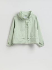 Krótka parka ze ściągaczami - jasnozielony. Zielone parki damskie Reserved, l, bez wzorów, z tkaniny, bez kaptura. Za 159.99 zł.