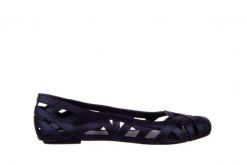 Baleriny Melissa Jean Jason Wu VII Ad Blue 23 010434, Granatowy, Guma - 35-36. Niebieskie balerinki damskie Melissa, na lato, bez wzorów, z gumy, bez obcasa, bez zapięcia. W wyprzedaży za 179.10 zł.