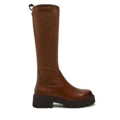 Kozaki Caprice. Brązowe kozaki damskie Caprice, bez wzorów, bez obcasa, na płaskiej podeszwie, bez zapięcia. Za 589.99 zł.