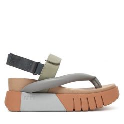 Sandały United Nude. Szare sandały damskie United Nude, bez wzorów, bez obcasa, na koturnie, bez zapięcia. Za 1,105.99 zł.