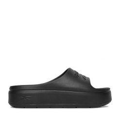 Klapki Reebok. Czarne klapki damskie Reebok, bez wzorów, bez obcasa, bez zapięcia. Za 119.99 zł.