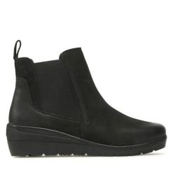 Botki Go Soft. Czarne botki damskie GO SOFT, bez wzorów, bez obcasa, na koturnie, bez zapięcia. Za 139.99 zł.