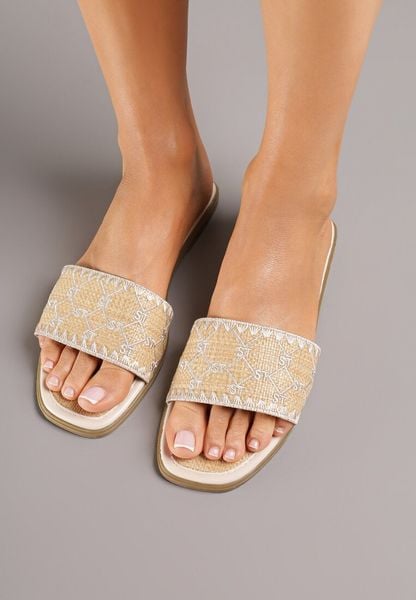 Beżowe Klapki z Geometrycznym Wzorem w Stylu Boho Zeroma. Brązowe klapki damskie Born2be, na lato, bez wzorów, boho, bez obcasa, na płaskiej podeszwie, bez zapięcia. Za 49.99 zł.