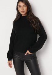 Czarny Gładki Sweter z Golfem Swenua. Czarne swetry nierozpinane damskie Born2be, bez wzorów, klasyczne, bez kołnierzyka, bez ramiączek. Za 89.99 zł.