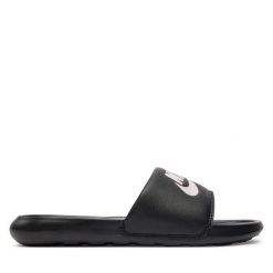 Klapki Nike. Czarne klapki damskie Nike, bez wzorów, bez obcasa, bez zapięcia. Za 119.99 zł.