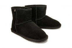 EMU AUSTRALIA T10103 WALLABY MINI TEENS black, botki damskie. Czarne botki damskie Emu Australia, na zimę, bez wzorów, ze skóry, bez obcasa, bez zapięcia. Za 389.90 zł.