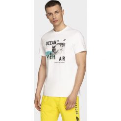 T-shirt męski TSM254 - biały. Białe t-shirty męskie 4F, m, bez wzorów, z bawełny, bez kołnierzyka, bez ramiączek. W wyprzedaży za 39.99 zł.