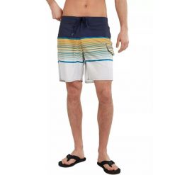 Krótkie spodenki plażowe męskie Fundango Salimu. Białe szorty męskie FUNDANGO, bez wzorów, sportowe. Za 299.90 zł.