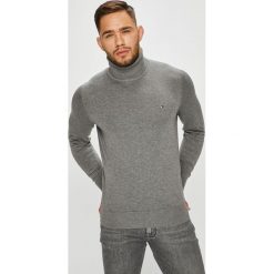 Tommy Hilfiger - Sweter. Szare swetry męskie Tommy Hilfiger, m, bez wzorów, z bawełny, bez kołnierzyka, bez ramiączek. W wyprzedaży za 359.90 zł.