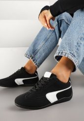 Czarne Sneakersy Typu Klasyczne Tenisówki Zelritia. Czarne trampki i tenisówki damskie Renee, z aplikacjami, z jeansu, bez zapięcia. Za 74.99 zł.