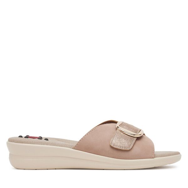 Klapki Go Soft. Czerwone klapki damskie GO SOFT, bez wzorów, bez obcasa, bez zapięcia. Za 119.99 zł.