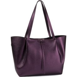 Torebka PATRIZIA PEPE - 2V8896/A4U8S-M361 Space Violet. Fioletowe shopperki damskie Patrizia Pepe, bez wzorów, ze skóry, na ramię, bez dodatków. Za 899.00 zł.