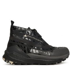 Trekkingi adidas. Czarne obuwie trekkingowe damskie Adidas, z gore-texu, bez zapięcia. Za 1,349.00 zł.
