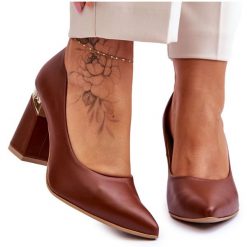 Lewski Shoes Skórzane Czółenka Lewski 3117 Brązowe. Brązowe czółenka damskie bez wzorów, ze skóry, eleganckie, bez obcasa, bez zapięcia. Za 446.34 zł.