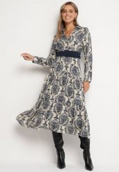 Granatowo-Beżowa Wiskozowa Kopertowa Sukienka w Stylu Boho z Materiałowym Paskiem z Klamrą Rinovia. Niebieskie sukienki damskie Born2be, l, bez wzorów, z materiału, boho, bez kołnierzyka, bez ramiączek, midi, kopertowe. Za 119.99 zł.