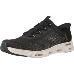 Buty SKECHERS GILDE STEP GRATIFY Czarny. Czarne obuwie sportowe damskie Skechers, bez wzorów, bez zapięcia, trekkingowe, Skechers Sport. Za 449.64 zł.