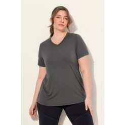 Damskie Bluzka funkcyjna antybakteryjny materiał dekolt w serek rękaw 1/2. Fioletowe koszulki sportowe damskie Ulla Popken, plus size, bez wzorów, z materiału, bez ramiączek. Za 195.99 zł.
