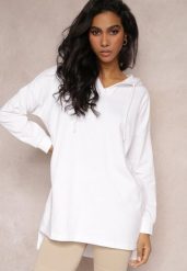 Biała Asymetryczna Bluza z Kapturem Oversize Kavita. Białe bluzy damskie Renee, xs, bez wzorów, casualowe, bez ramiączek, z kapturem. Za 34.99 zł.