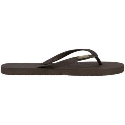 Klapki damskie Athlecia Summer. Brązowe klapki damskie Athlecia, na lato, bez wzorów, eleganckie, z otwartym noskiem, bez obcasa, bez zapięcia. Za 109.00 zł.