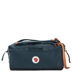 FJALLRAVEN Torba podróżna Farden Duffel 50 navy. Niebieskie torby podróżne damskie Fjällräven, bez wzorów, z materiału, duże. Za 888.25 zł.