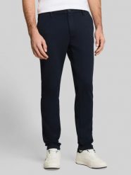 Męskie Spodnie Materiałowe Tom Tailor Jersey Slim Chino Sky Captain Blue 1044853 10668. Niebieskie eleganckie spodnie męskie Tom Tailor, bez wzorów, z jersey. Za 169.99 zł.
