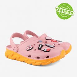 Damskie klapki Coqui różowe rozmiar 36. Brązowe klapki damskie Coqui, na lato, bez wzorów, klasyczne, bez obcasa, bez zapięcia. Za 138.99 zł.