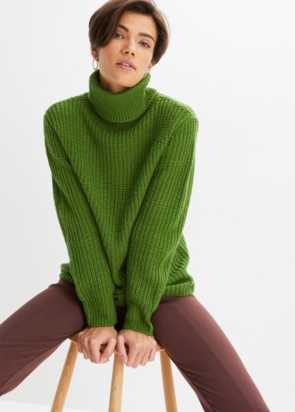 Sweter z golfem. Brązowe swetry nierozpinane damskie bonprix, na zimę, bez wzorów, bez kołnierzyka, bez ramiączek. Za 64.99 zł.