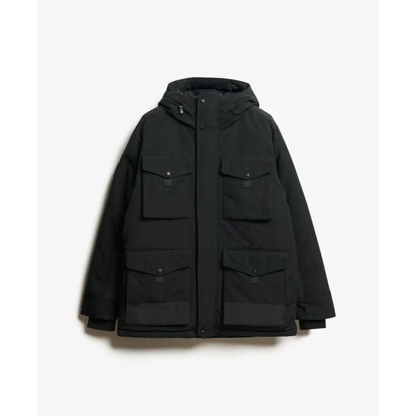 Parka Superdry Everest Tactical. Czarne parki męskie Superdry, na zimę, s, bez wzorów, klasyczne, bez kołnierzyka, bez kaptura. Za 851.70 zł.